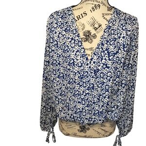 Collective Concepts Womens XS Blue White Floral Surplice Wrap Long Sleeve Blouse